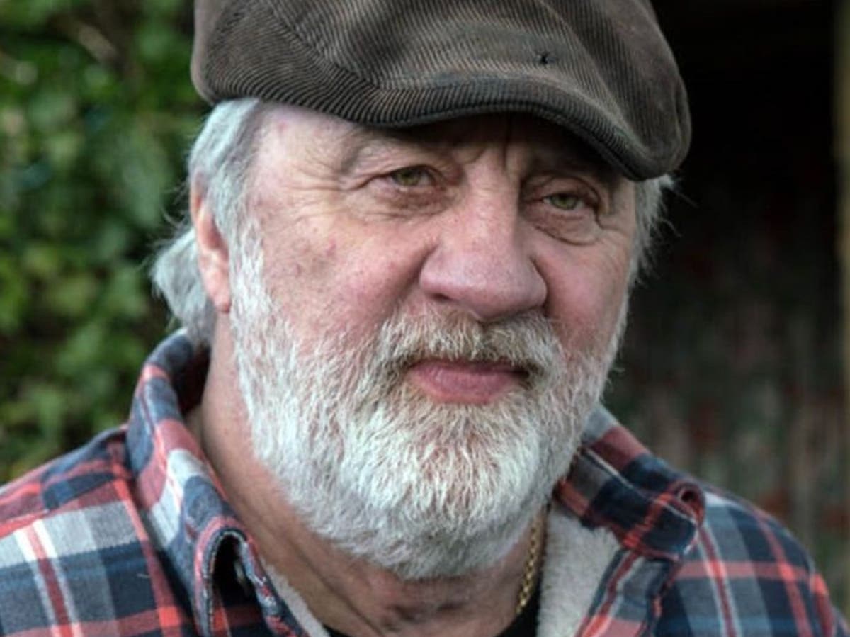 Emmerdale’s Zak Dingle actor Steve Halliwell has died, aged 77 Emmerdale’s Zak Dingle actor Steve Halliwell has died, aged 77