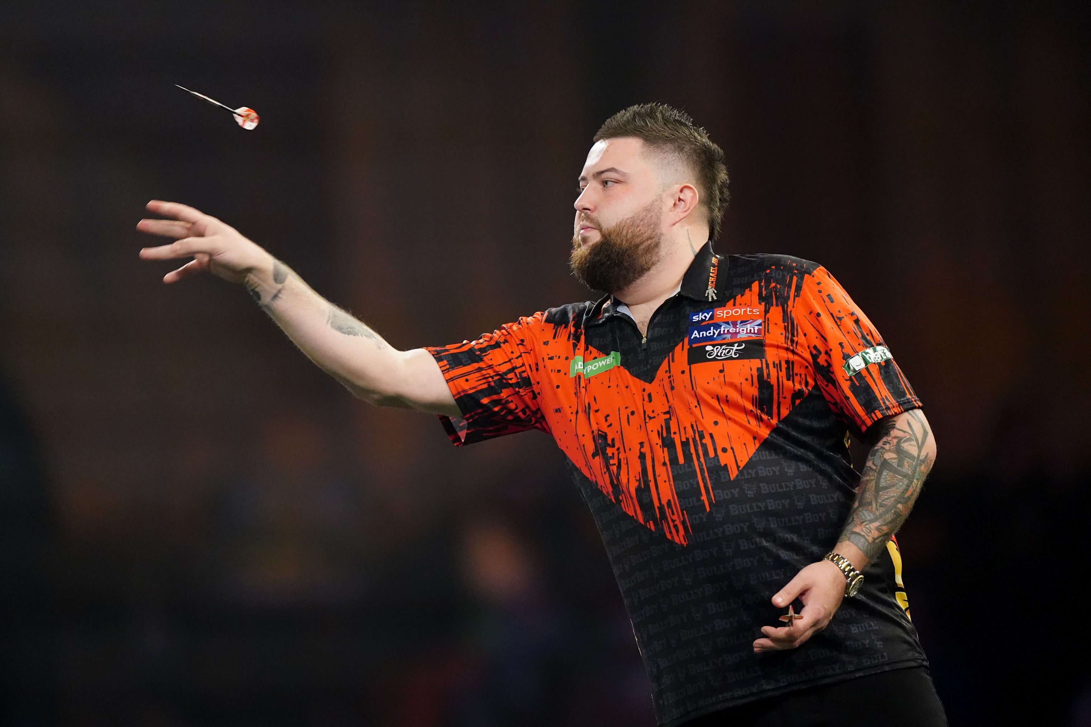 Reigning champion Michael Smith survived a huge scare