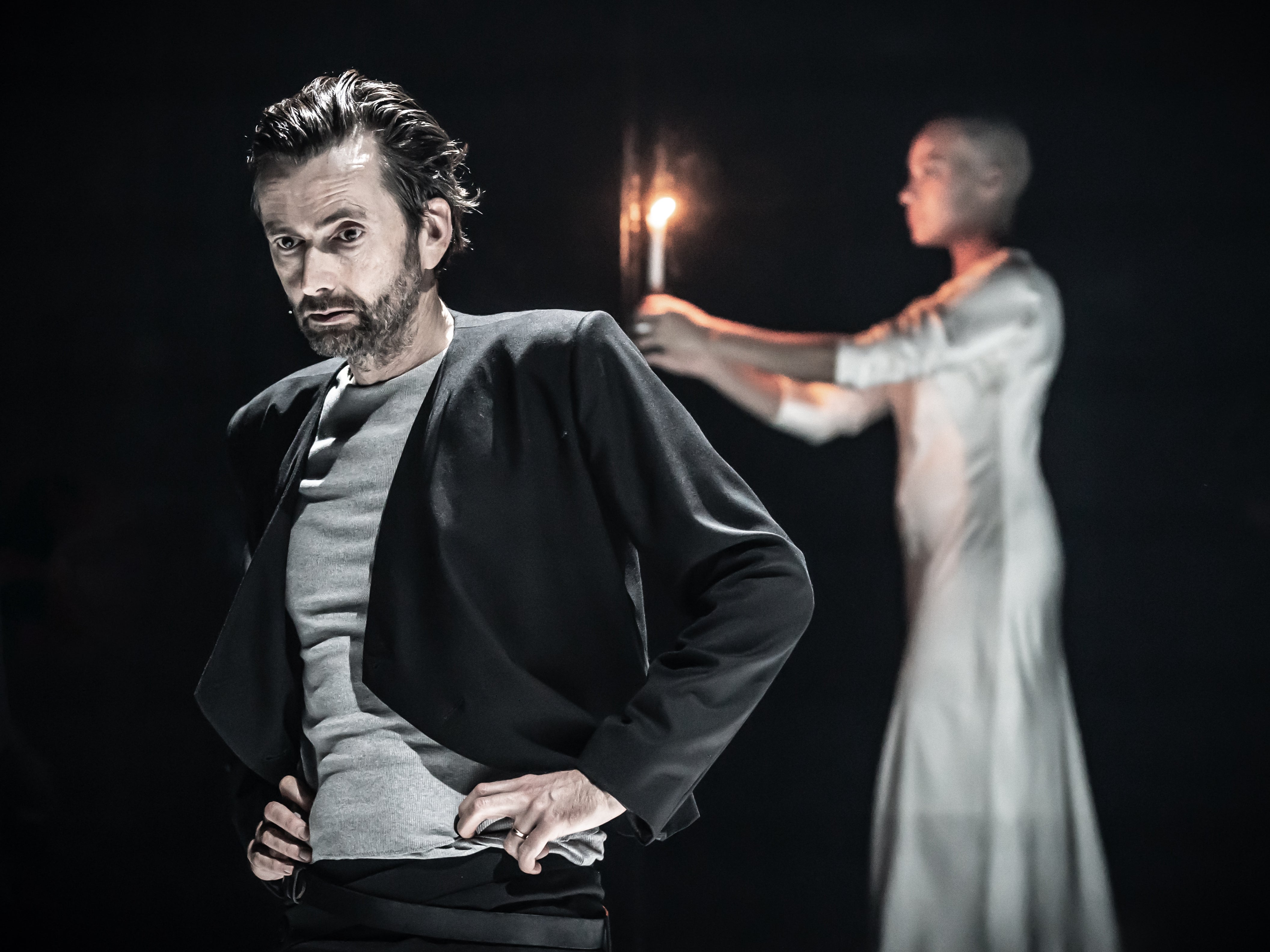 David Tennant as Macbeth with Cush Jumbo as Lady Macbeth