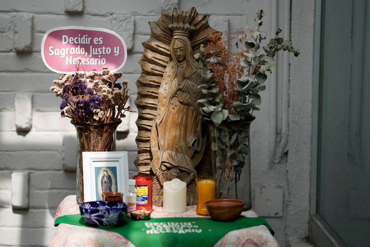 Catholic activists in Mexico help women reconcile their faith with abortion rights