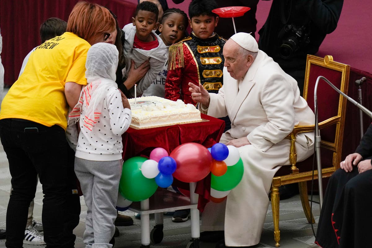 87-ият рожден ден на папа Франциск приключва една голяма година на усилия за реформиране на църквата, циментиране на неговото наследство