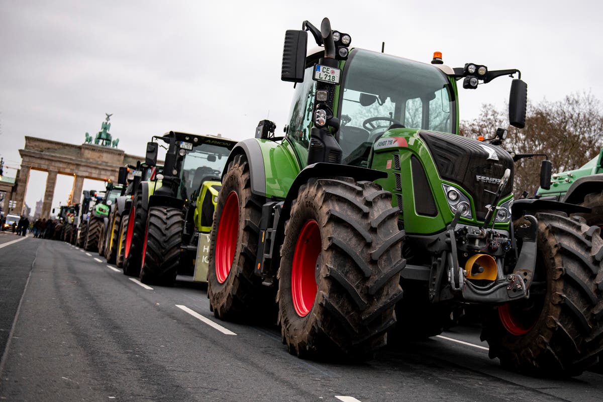Фермери протестират срещу плана на германското правителство за намаляване на данъчните облекчения за дизела