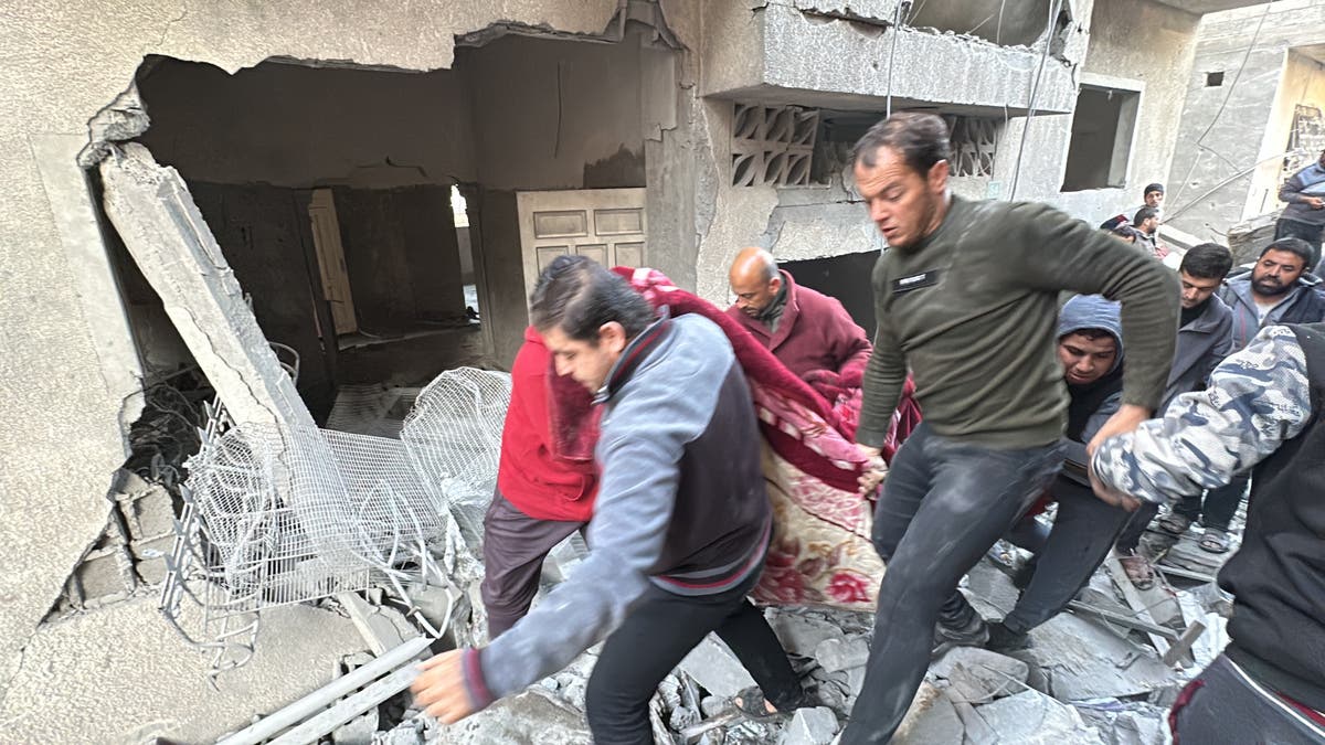 Израелските въздушни удари убиха най-малко 110 палестинци в Северна Газа, казва министерството на здравеопазването в управляваната от Хамас Ивица