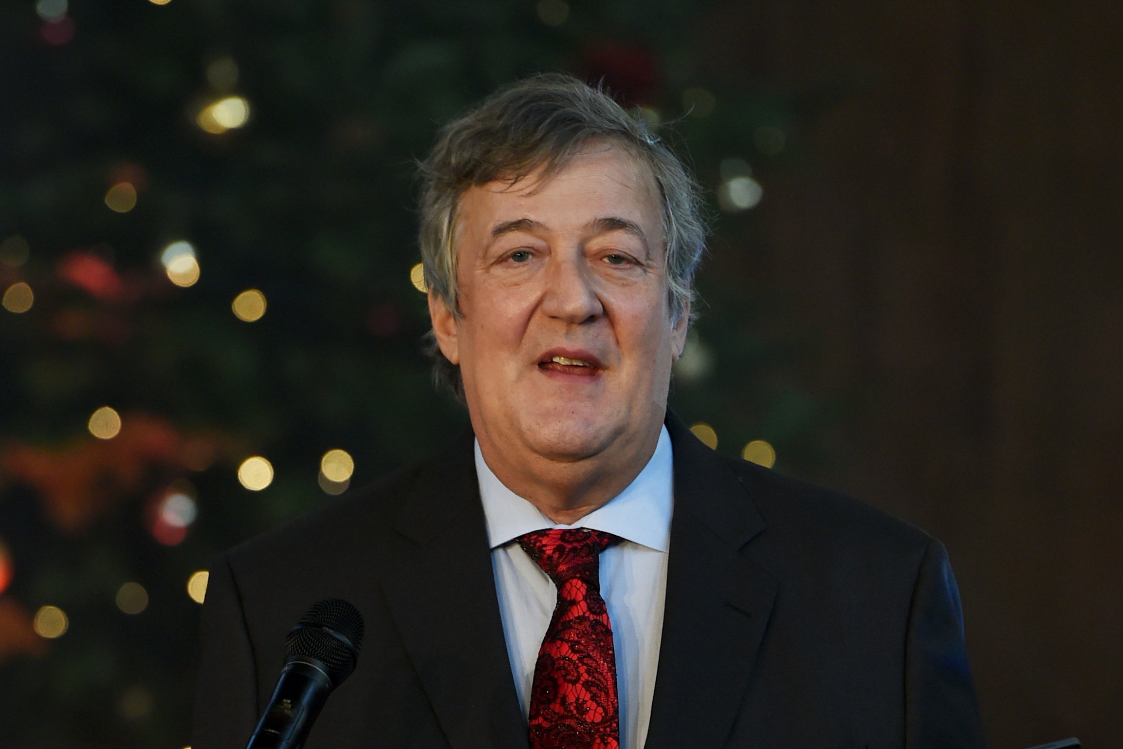 Stephen Fry to tackle rising antisemitism in Channel 4’s alternative Christmas message  The 