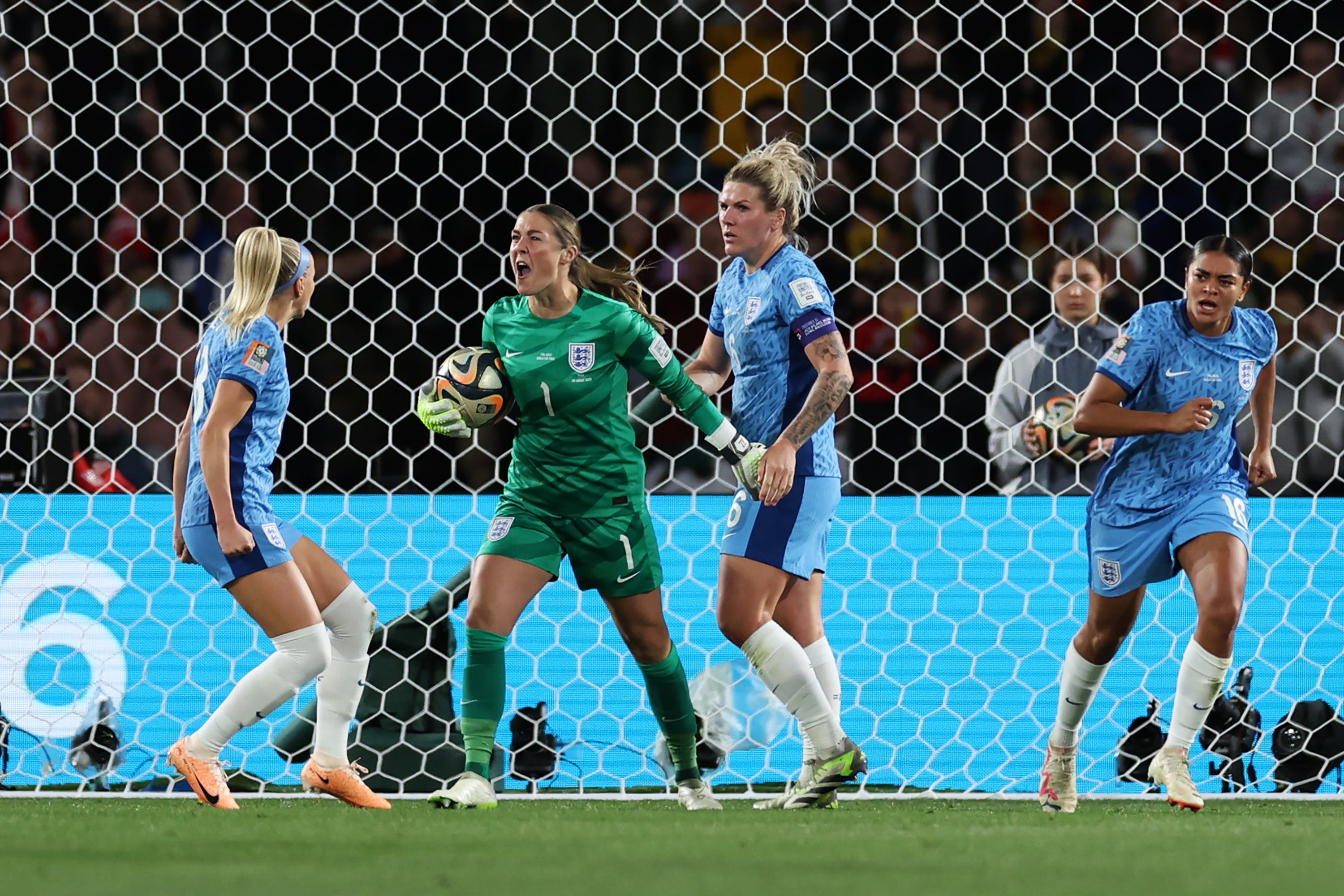 Earps roars at her Lionesses teammates after saving Hermoso’s penalty in the World Cup final