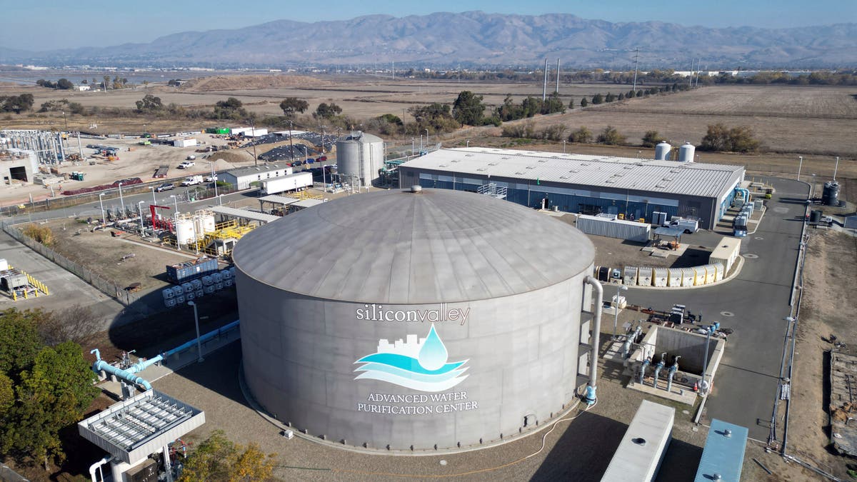 Калифорния се готви да стане вторият щат, който ще приеме правилата за превръщане на отпадъчните води в питейна