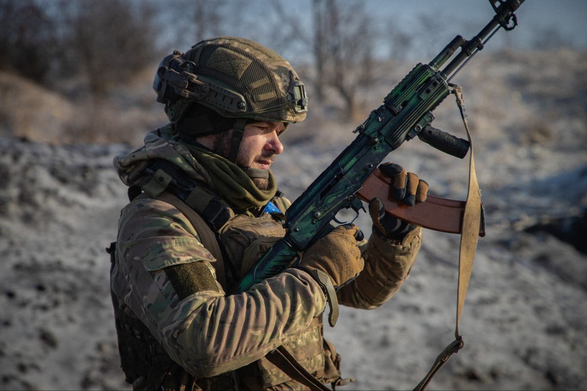 Война в России и Украине продолжается: Киев вынужден сократить использование боеприпасов, поскольку Путин угрожает НАТО