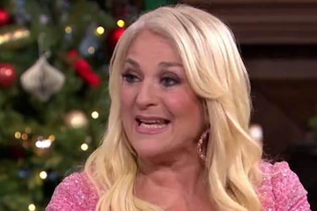 <p>Vanessa Feltz makes ‘irresponsible’ gluten-free remarks during This Morning phone-in as charity demands apology.</p>