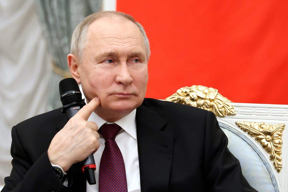 Путин приветства военното представяне на Русия в Украйна и обещава да постигне целите на Москва