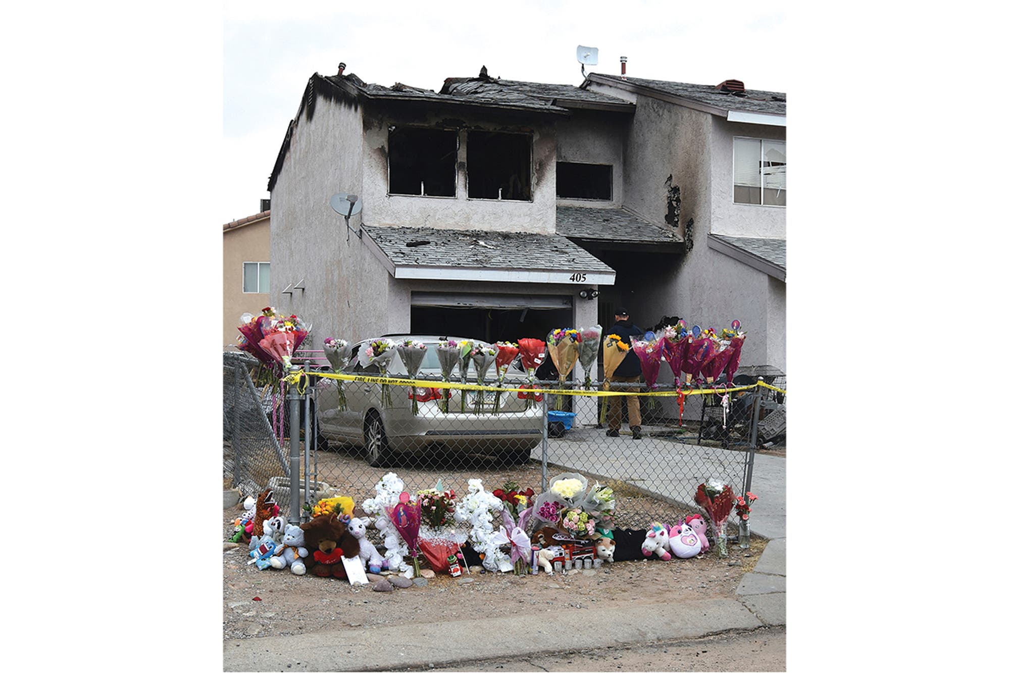 Community mourns 5 children killed in Arizona house fire, cause under investigation - Vimarsana News