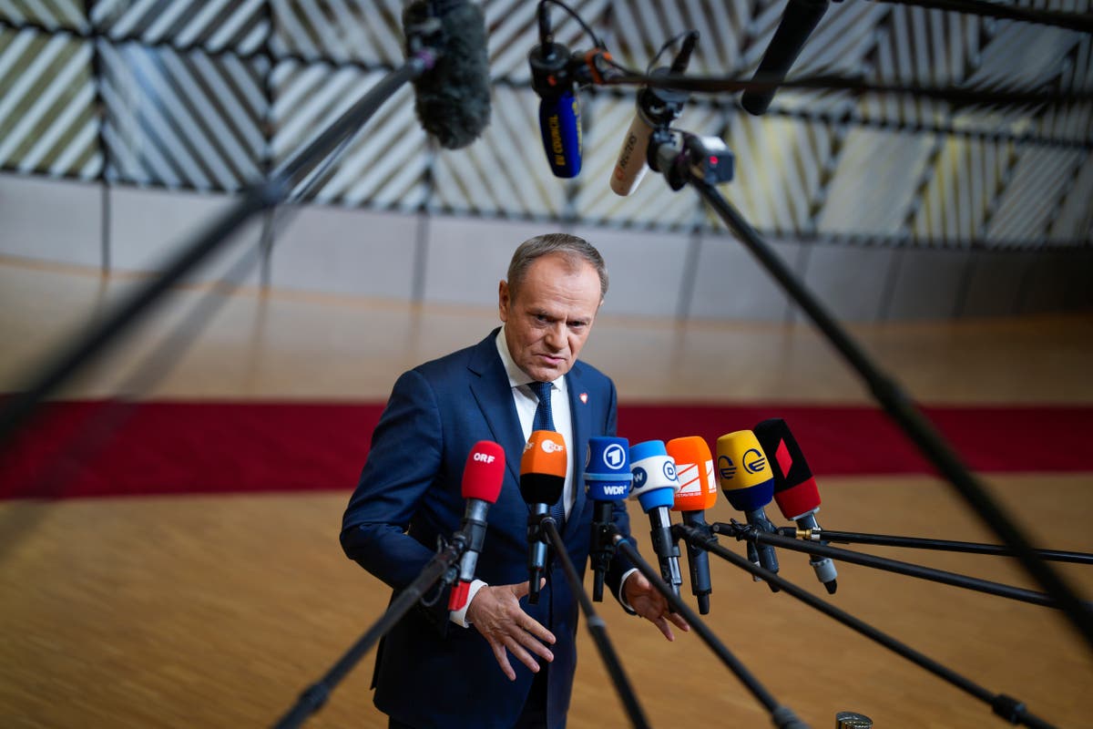 Новият кабинет на Полша преминава към освобождаване на държавните медии от политическия контрол на предишното правителство