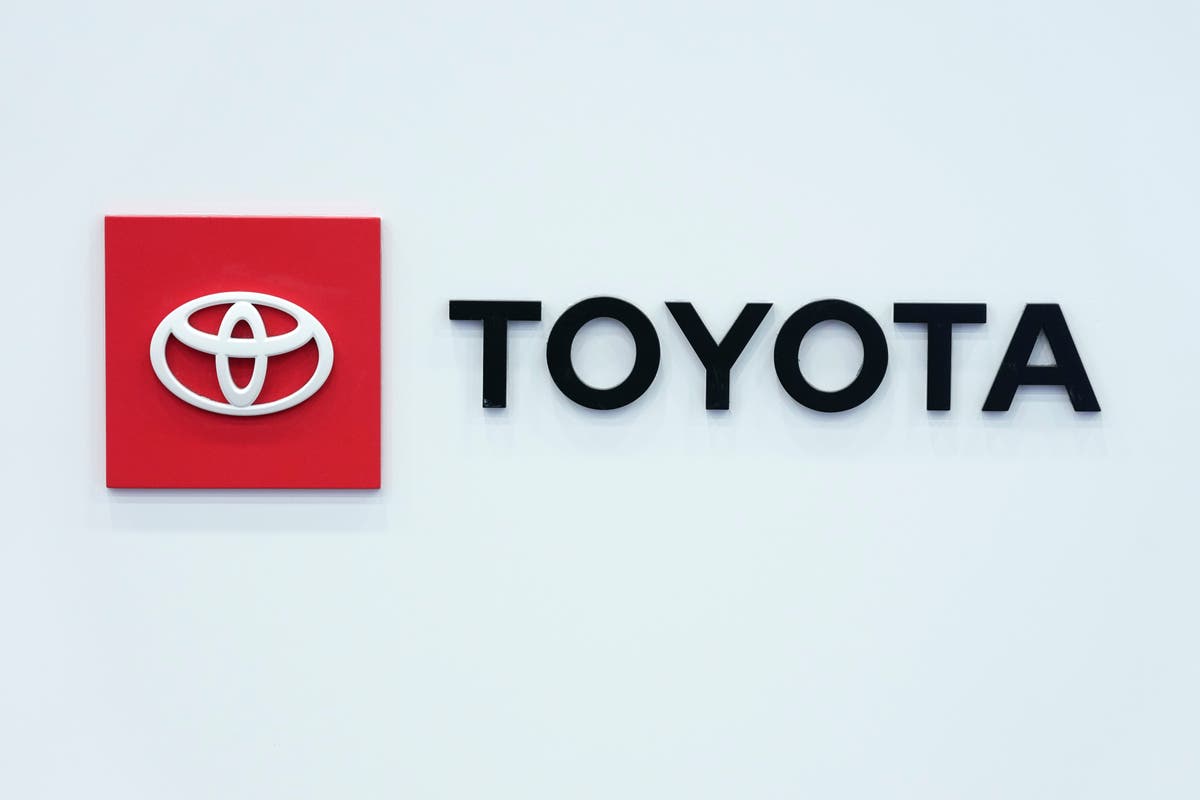 Toyota изтегля 1 милион превозни средства поради потенциален проблем с въздушните възглавници