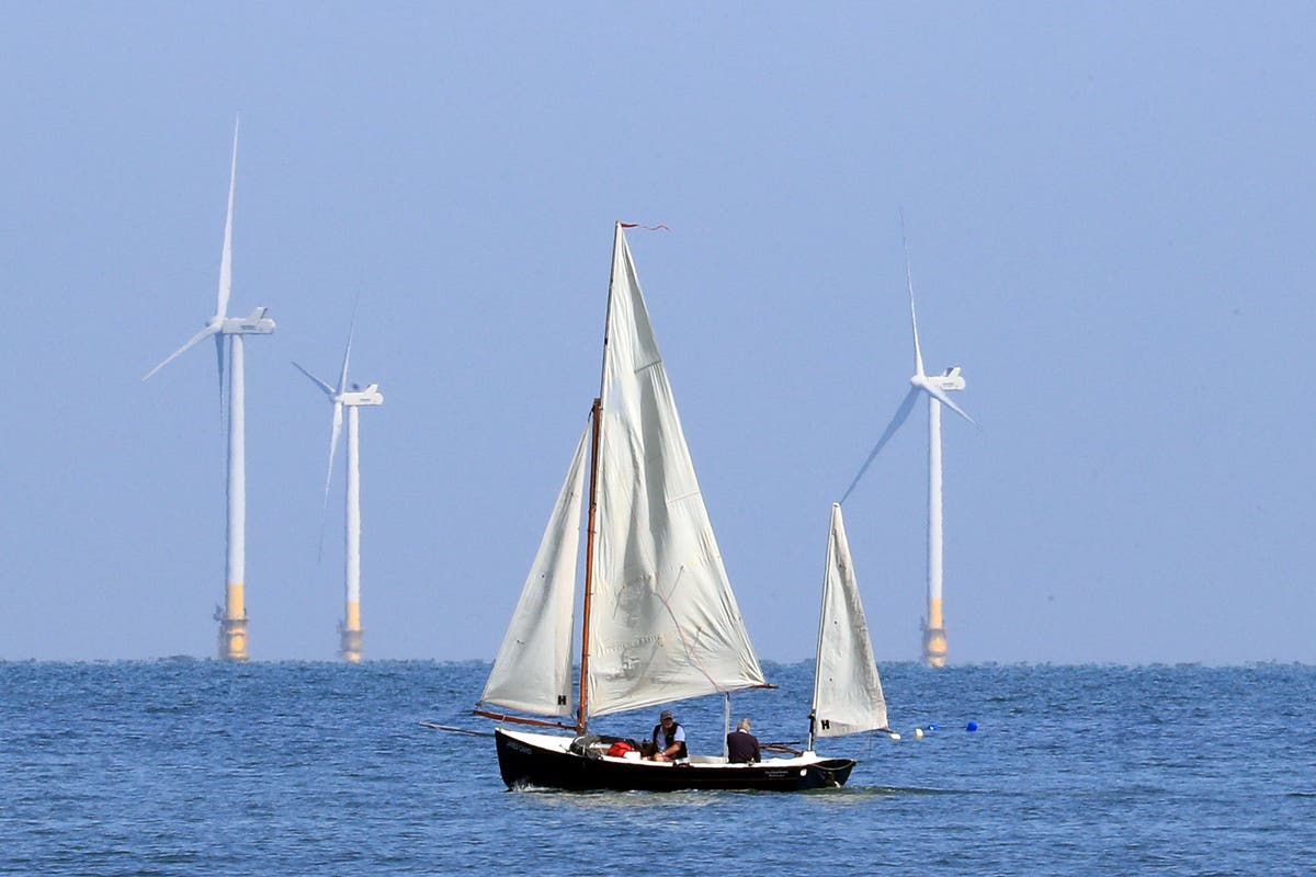 Three offshore wind farms sold in £1bn deal