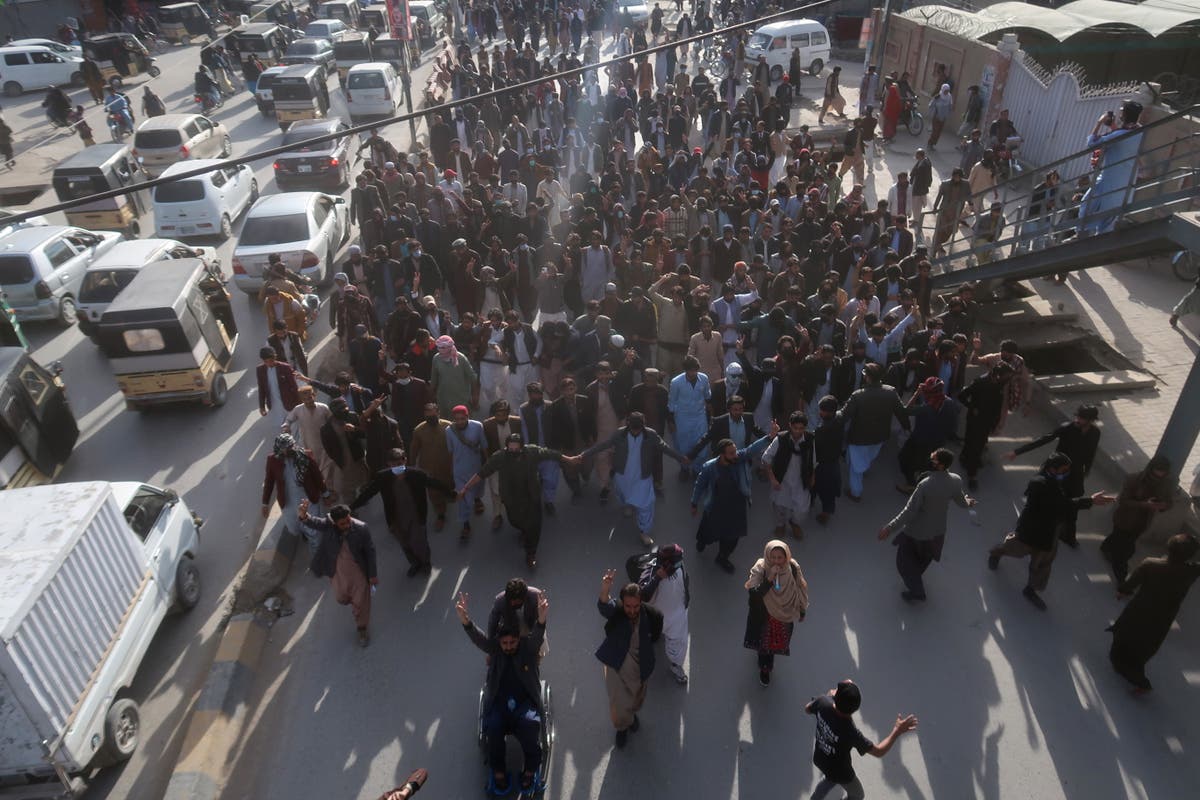Pakistan police arrest a whole lot as women-led protests attain Islamabad