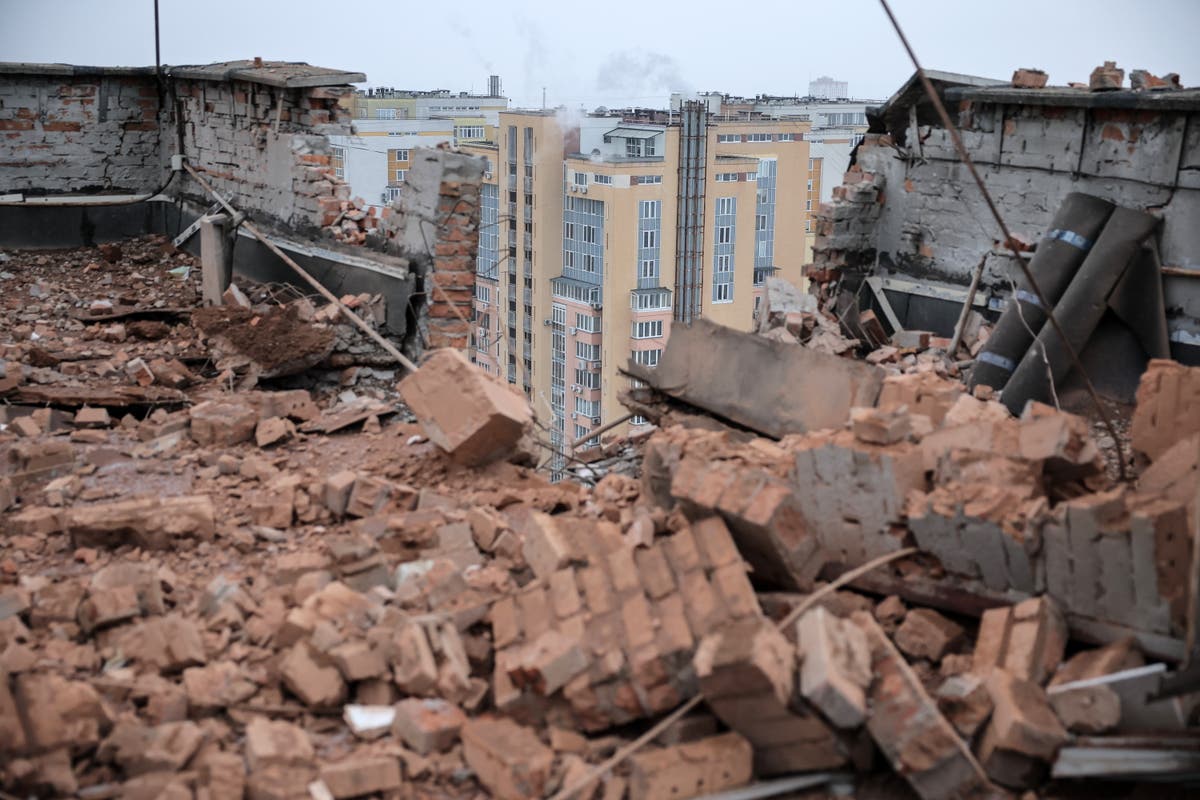 Blasts heard in Kyiv as air defence systems engaged in response to announced missile threat