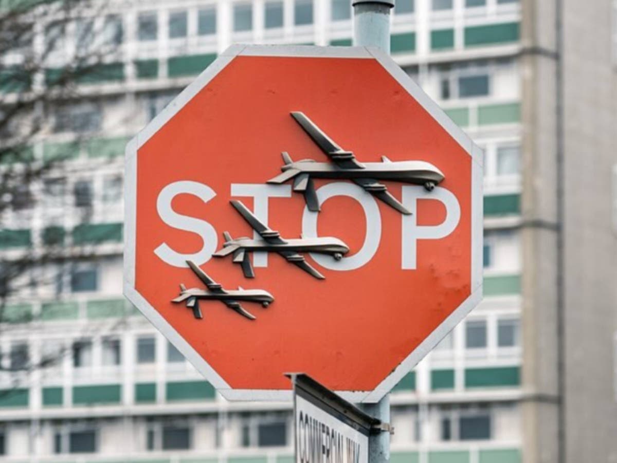Banksy drops new artwork &lsquo;supporting Gaza ceasefire&rsquo;