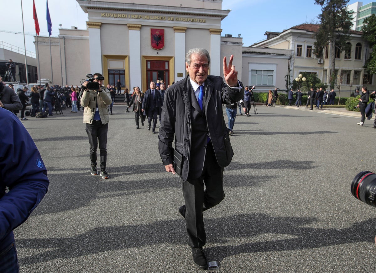 Das albanische Parlament hebt die rechtliche Immunität des ehemaligen Premierministers Sali Berisha auf