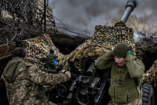 <p>Ukrainian troops fire an L119 howitzer towards Russian forces, near the frontline town of Bakhmut </p>