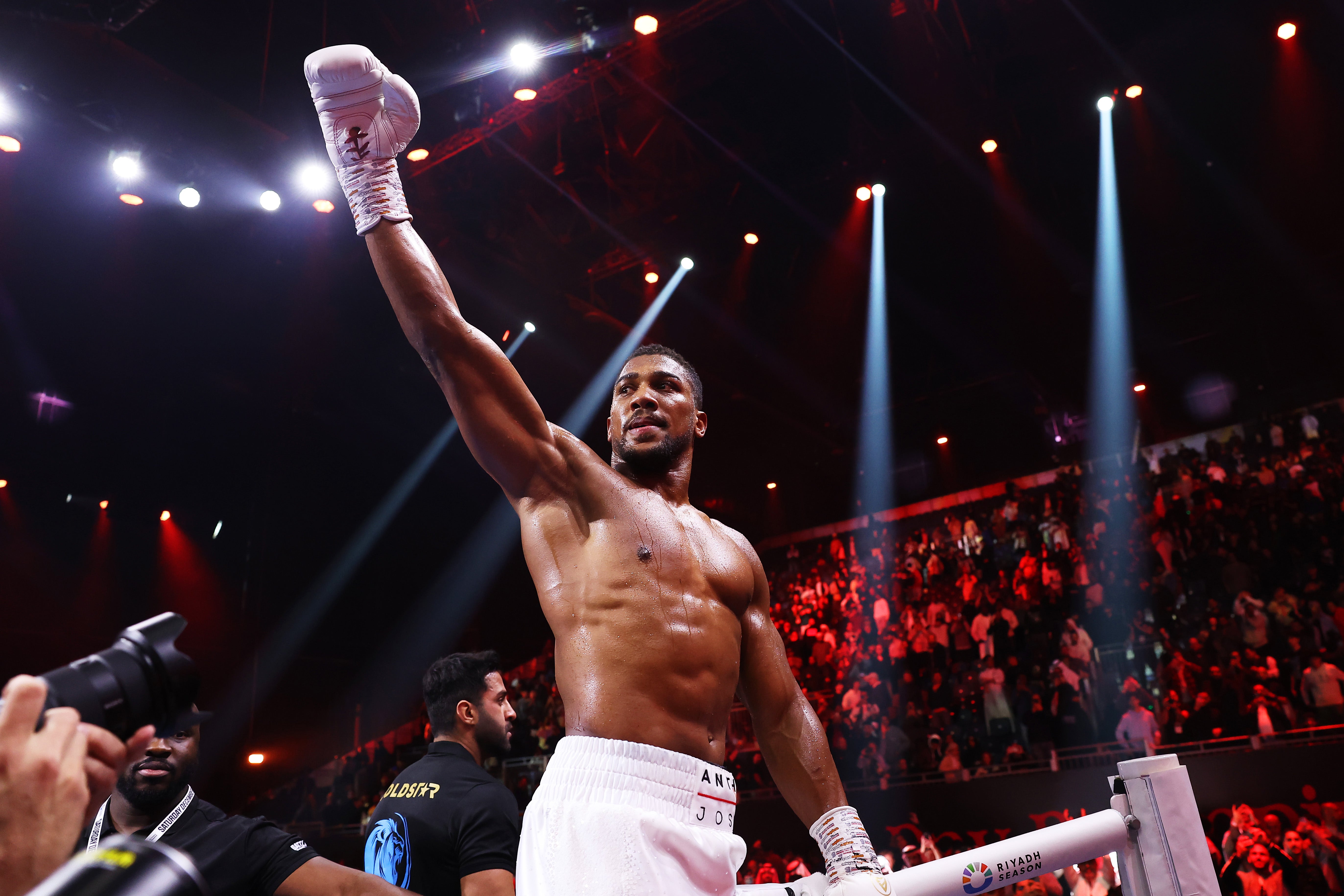 Joshua reasserted his status as a problem in the heavyweight division