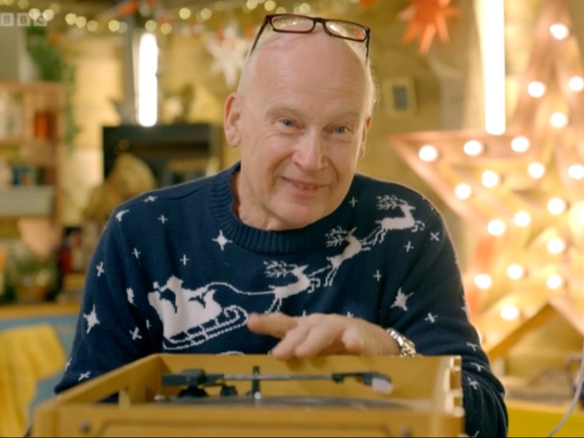 ‘Something in my eye’: The Repair Shop fans sobbing ‘within minutes’ of Christmas special episode