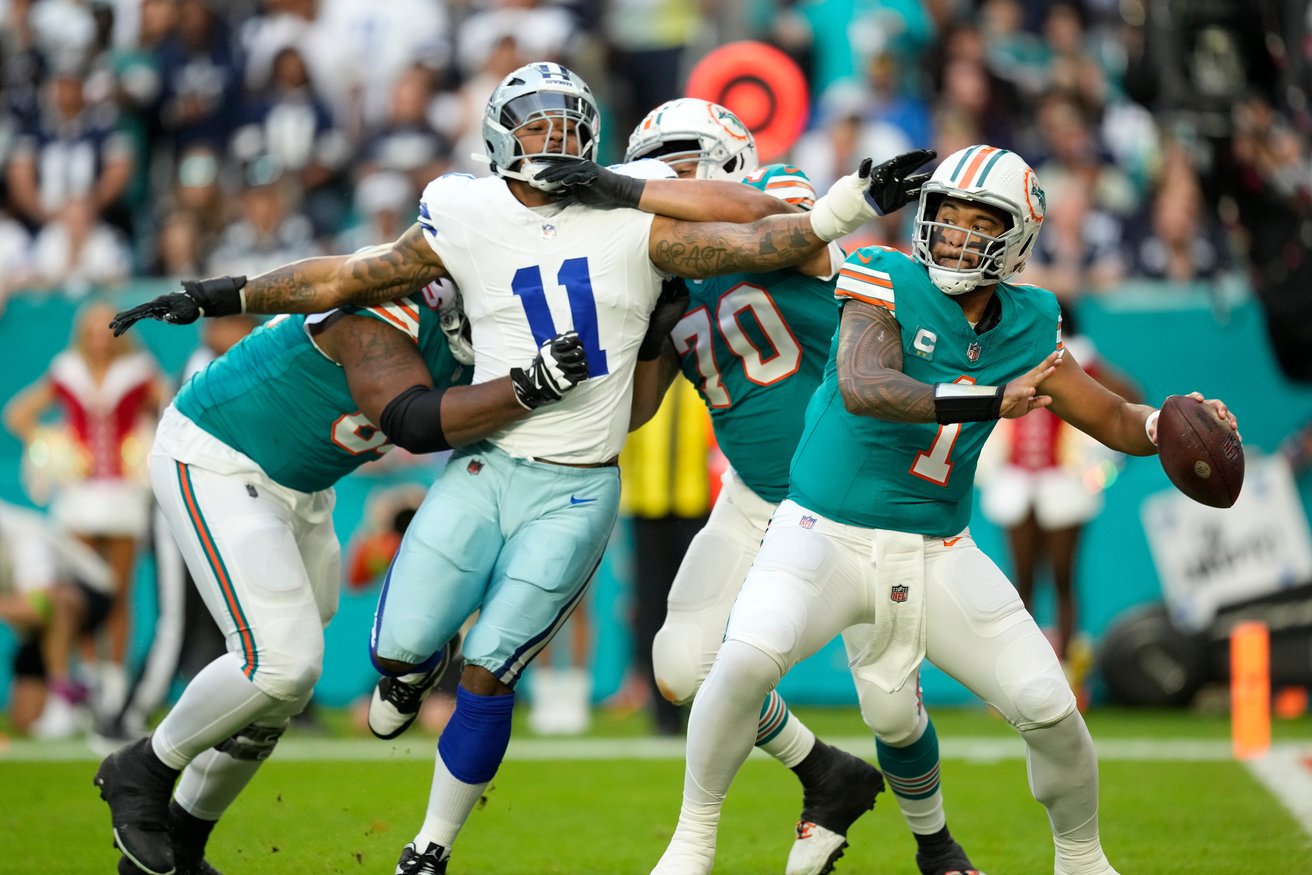 Cowboys Dolphins Football