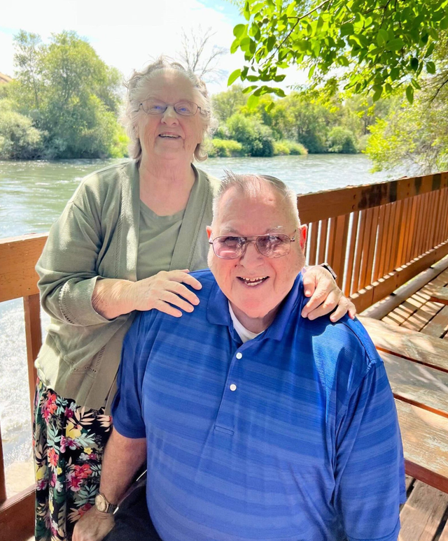 <p>Ruth and Andy Weller mark the 61-year anniversary of their chance Christmas encounter on a Greyhound bus</p>