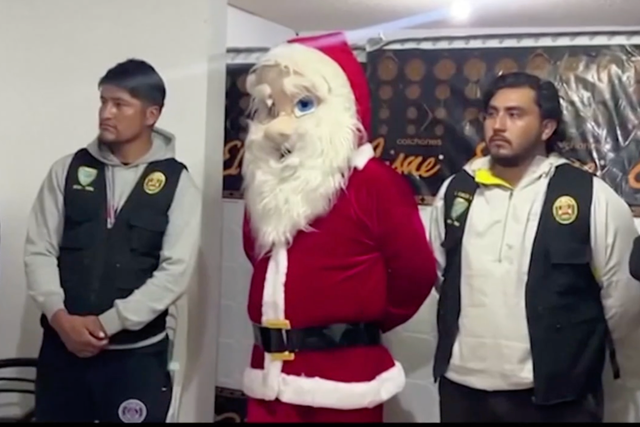 <p>Undercover Santa leads major drug bust in Peru</p>