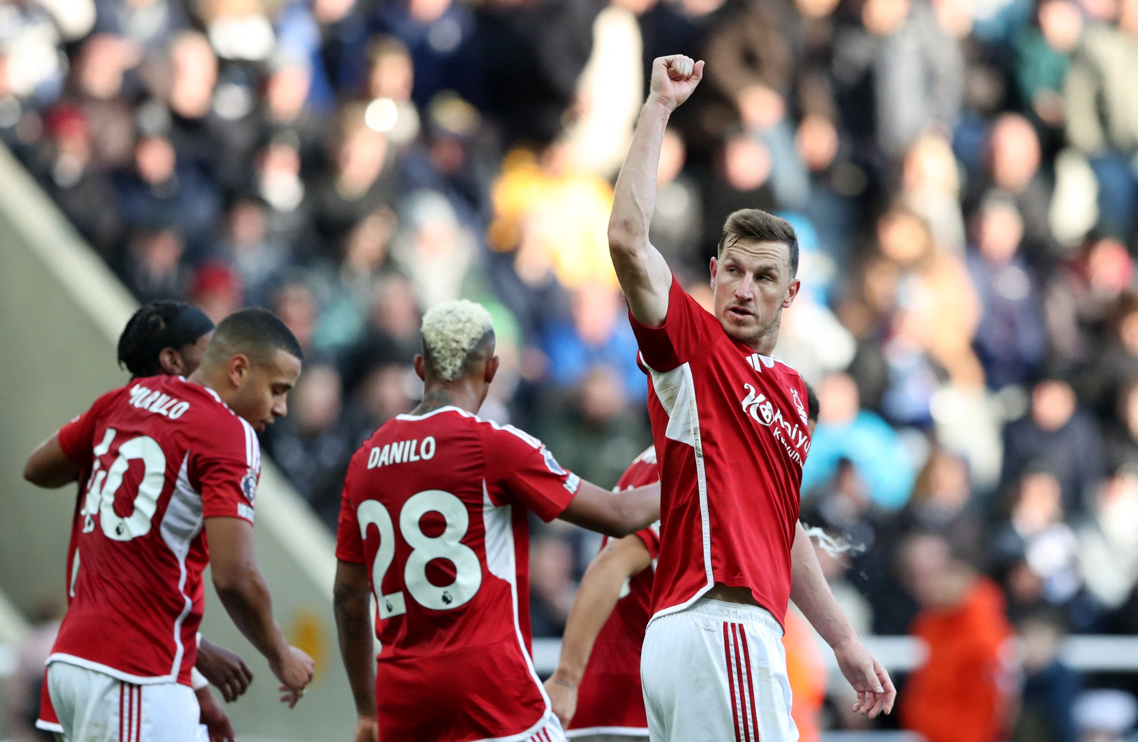 Newcastle vs Nottingham Forest LIVE: Premier League latest score and goal updates after Chris Wood equaliser | The Independent
