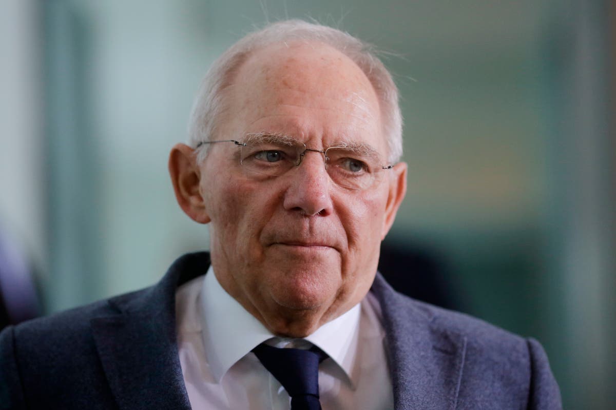Волфганг Шойбле, германски държавник и министър на финансите по време на дълговата криза в еврото, почина на 81