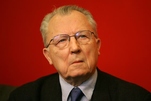 <p>Jacques Delors has died, aged 98 </p>