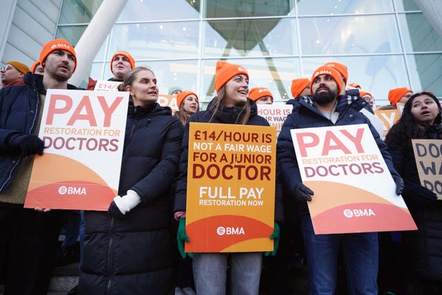 Junior doctors and members of the BMA on the picket line outside University College Hospital, London (James Manning/PA)