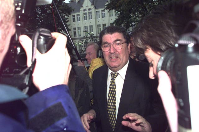 SDLP leader John Hume speaks to the media after being awarded the Nobel Peace Prize with David Trimble for their part in brokering the historic Northern Ireland peace agreement (PA)