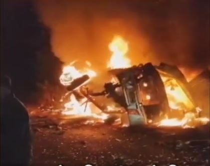 <p>Over a dozen people dead as bus in India catches fire after collision</p>