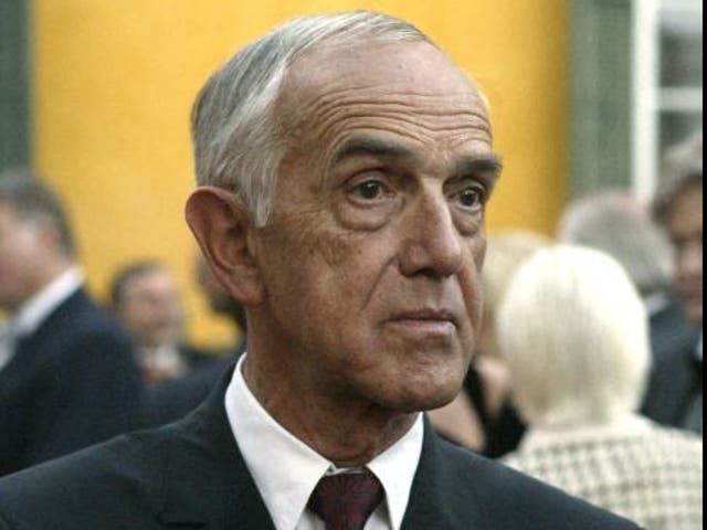 <p>A picture from 4 September 2003 shows Austrian engineer Gaston Glock at an event in Velden, Carinthia, Austria</p>
