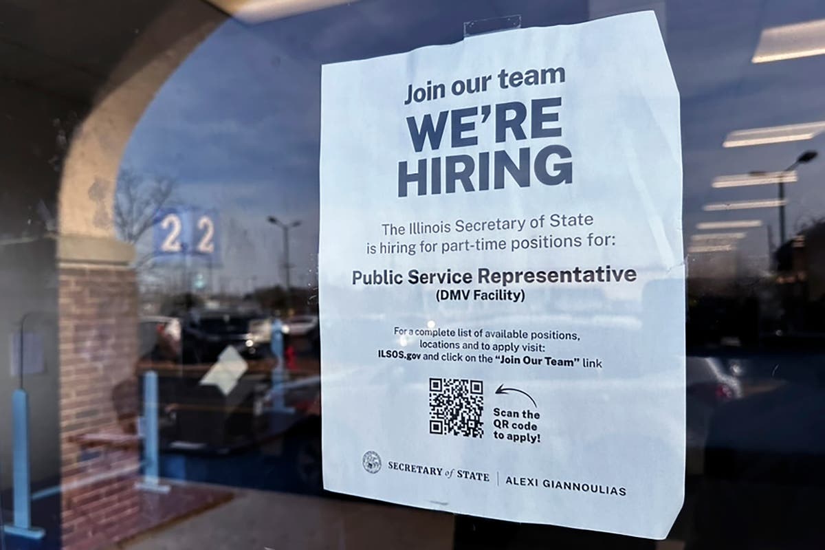 Заявките за обезщетения за безработица в САЩ нарастват, но пазарът на труда остава стабилен