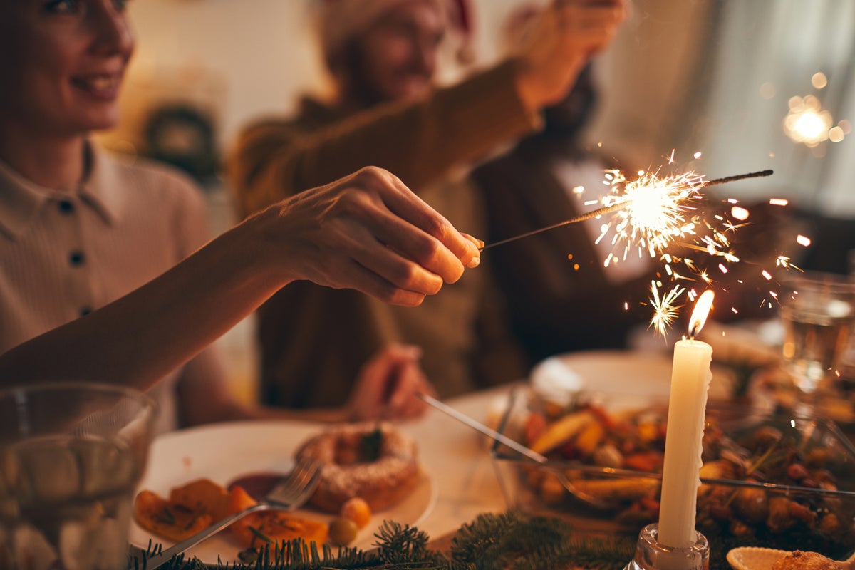 From small house parties to dinner dates: How to  celebrate New Year’s Eve while saving money