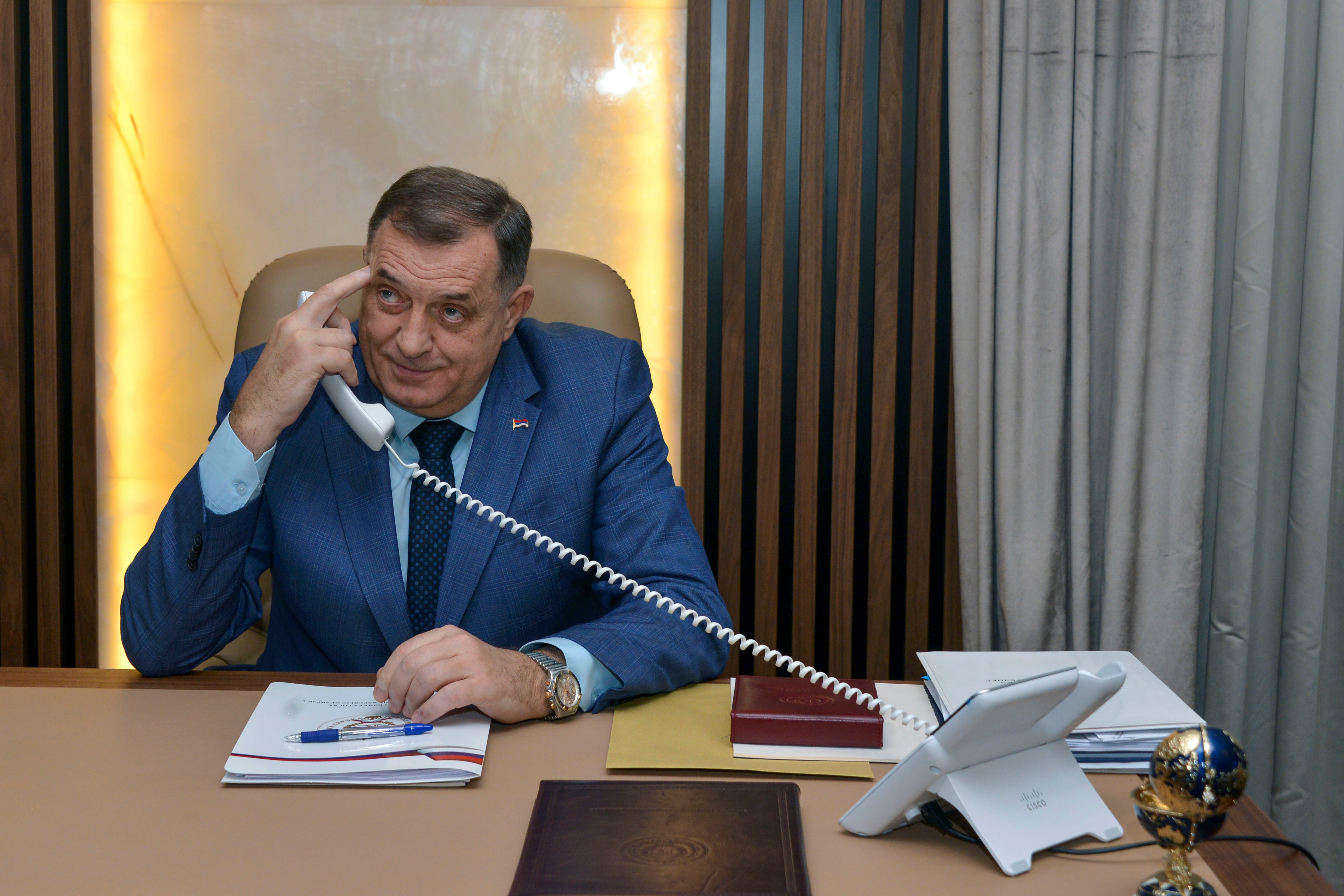 Separatist Bosnian Serb Leader Milorad Dodik Vows To Tear His Country ...