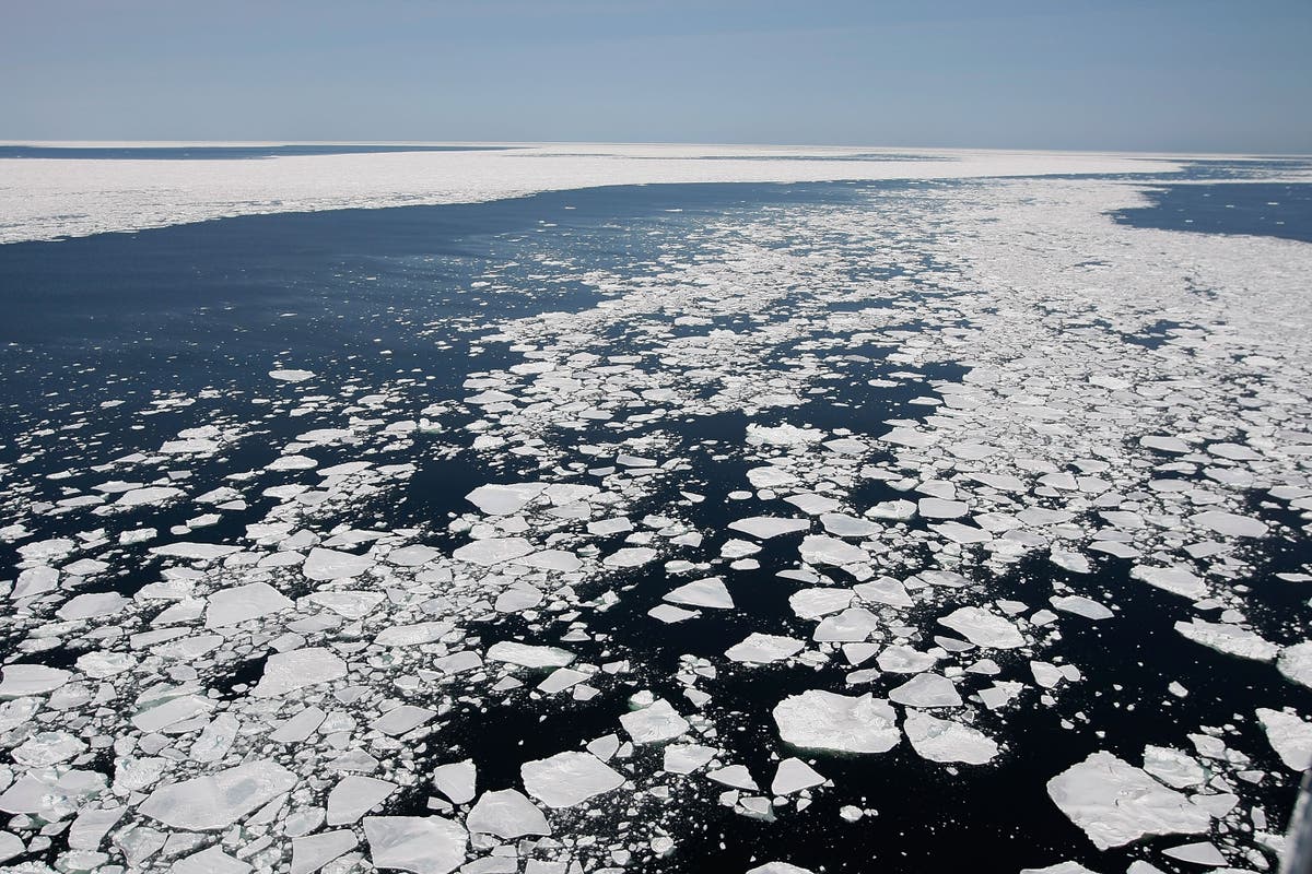 122 риболовци бяха спасени от голям леден къс в езерото Минесота