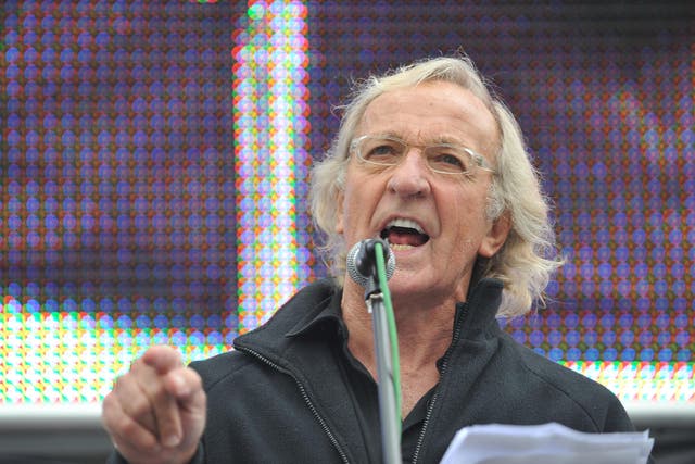 <p>Investigative journalist John Pilger has died aged 84</p>
