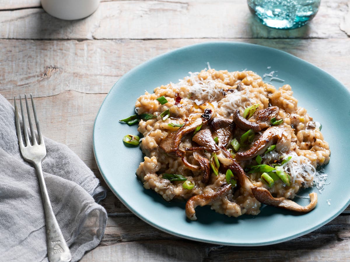 Start Veganuary right with this mushroom miso risotto with chilli oil