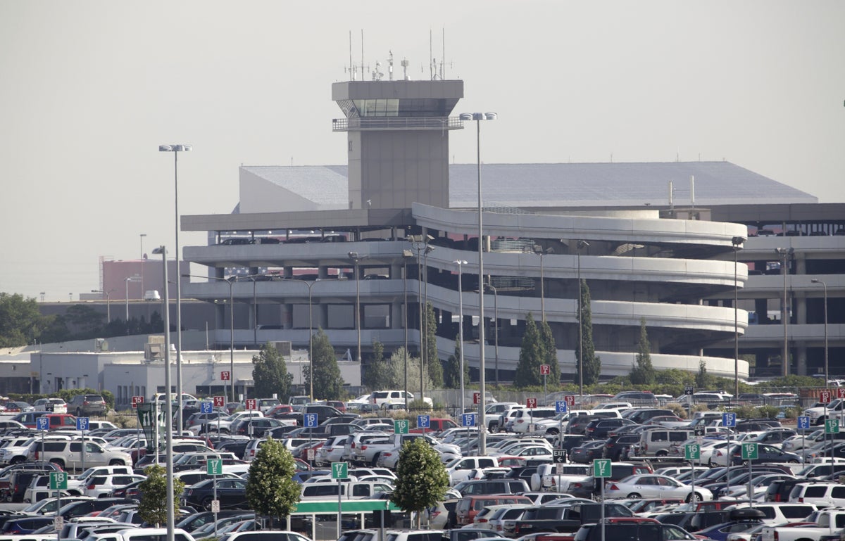 Man found dead at Salt Lake City airport after climbing inside jet engine