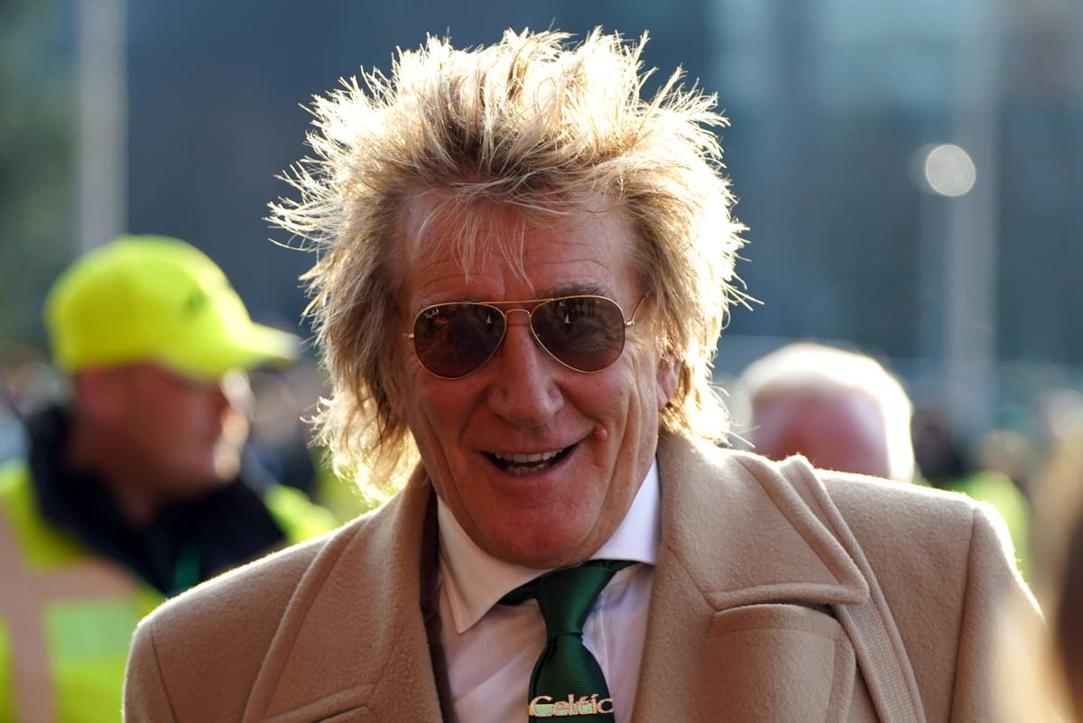 Rod Stewart surprises staff at Scottish hotel with £10,000 tip after New Year’s stay