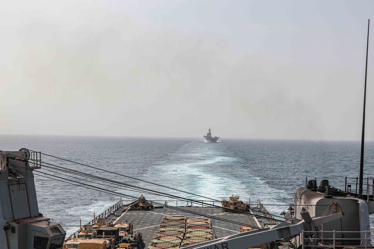 САЩ предупреждават хусите да спрат атаките срещу кораби в Червено море или да се изправят пред потенциални военни действия