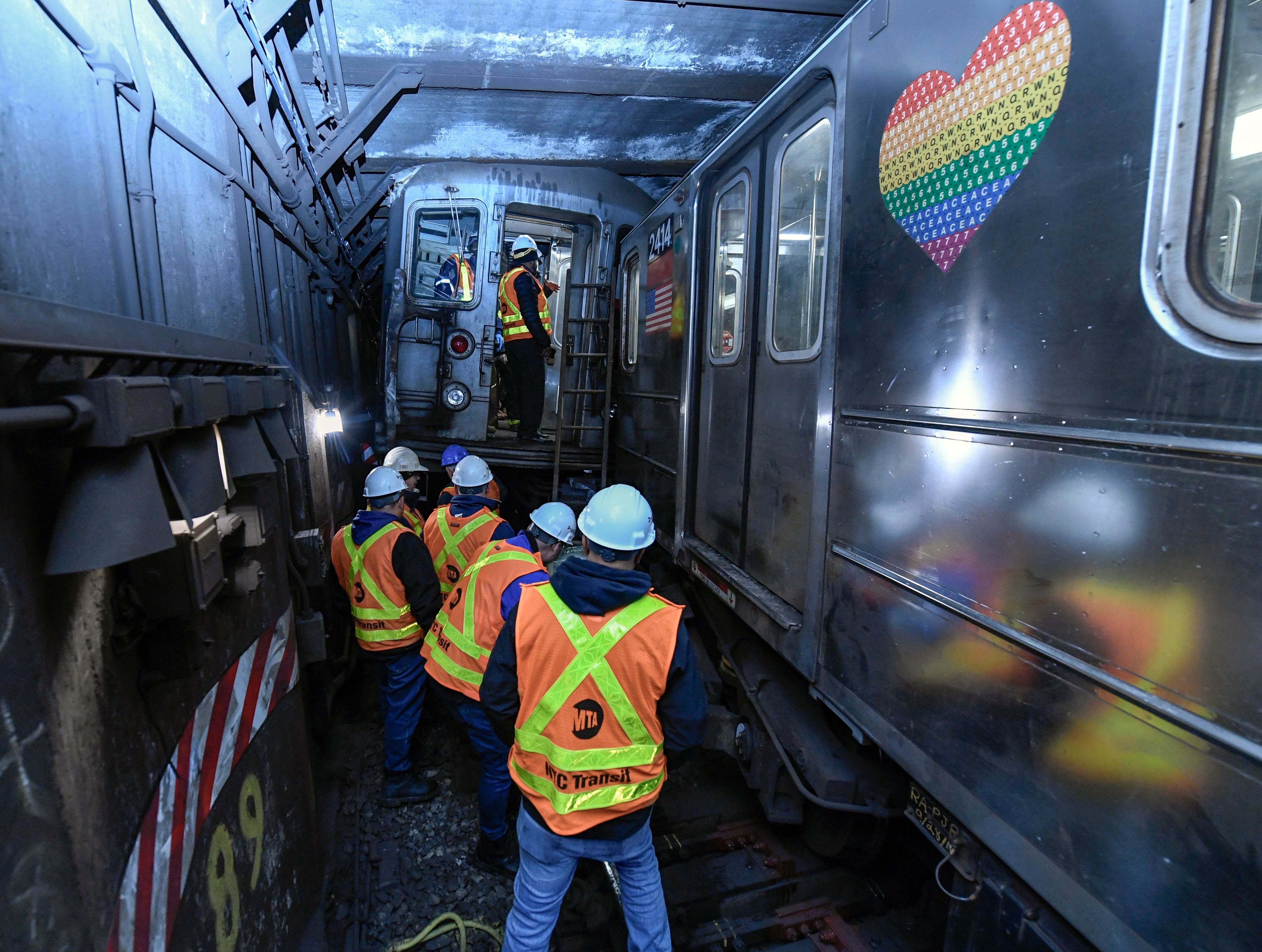 NYC Subway Service Is Disrupted For A Second Day After Low Speed   New York Subway Derailment 90449 