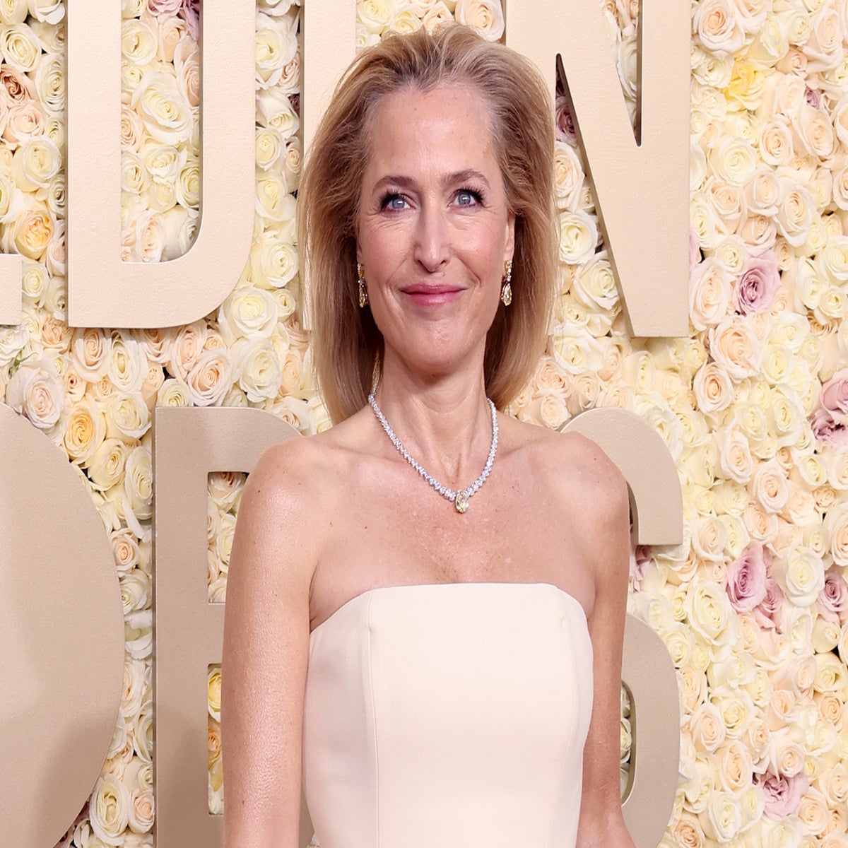 Gillian Anderson wears dress embroidered in vaginas for 2024 Golden Globes  | The Independent