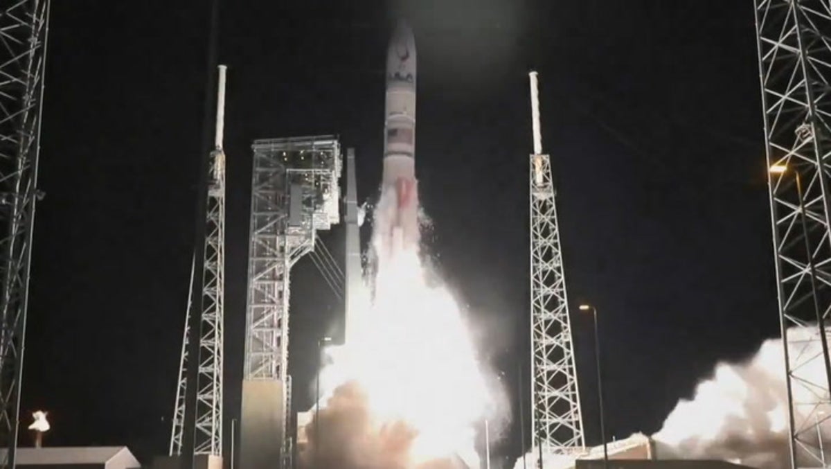 Moment first US moon landing mission since Apollo blasts off from Cape Canaveral
