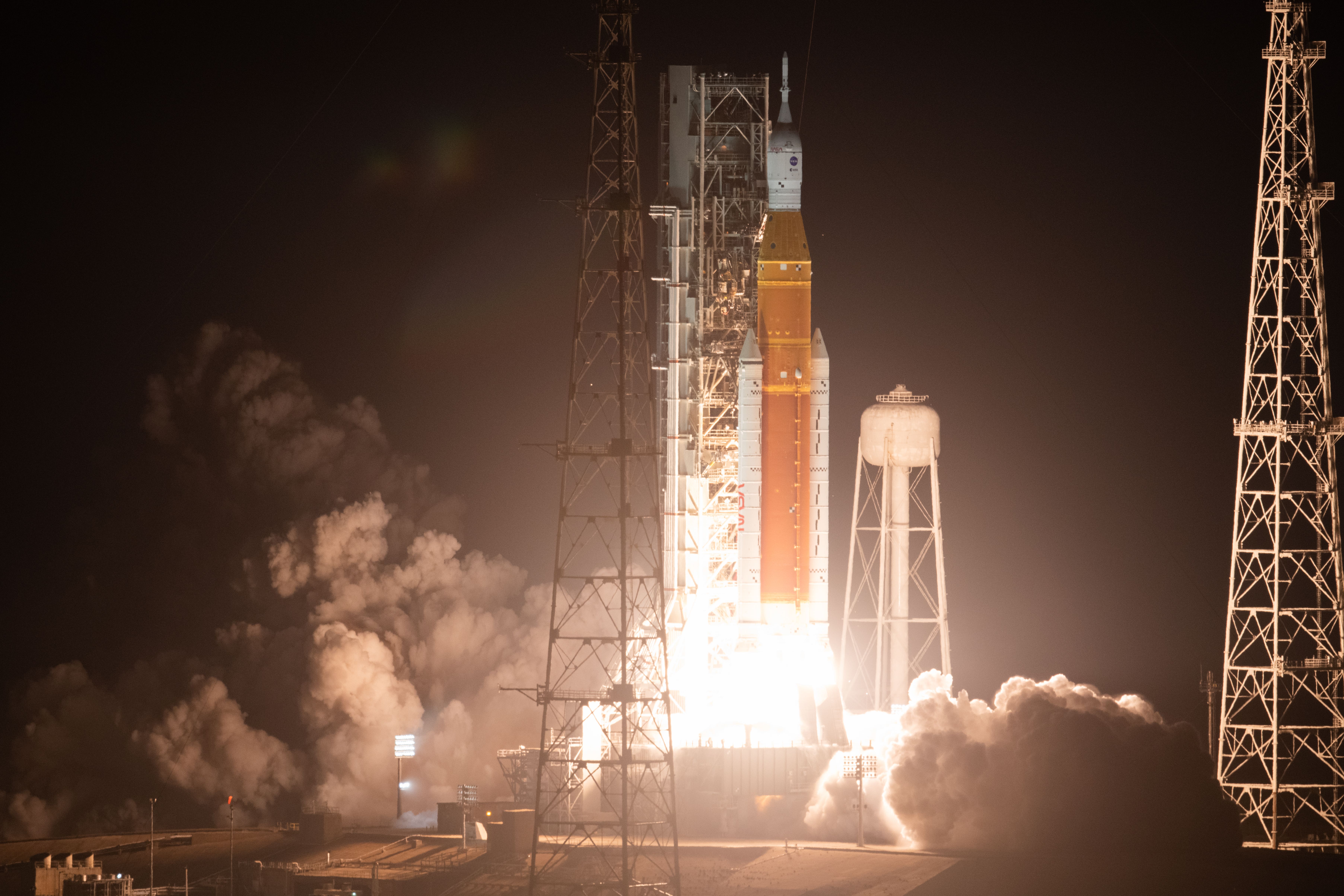Nasa delays Artemis moon missions (Nasa/Joel Kowsky)