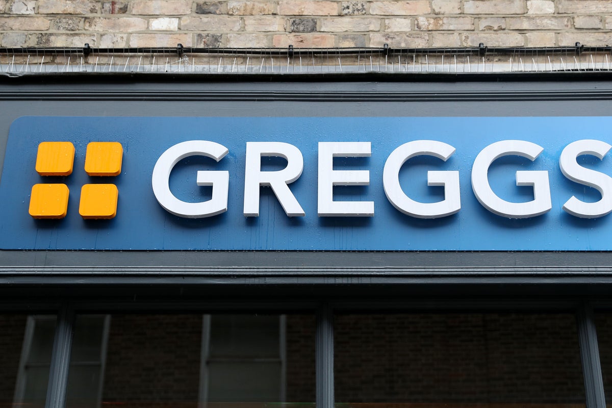 Greggs planning to open up to another 160 sites