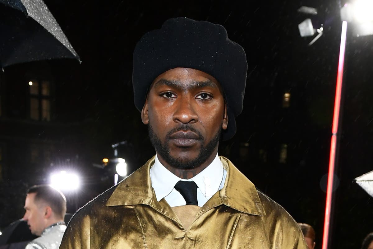 Skepta responds after fans allege song artwork contains Holocaust imagery Skepta responds after fans allege song artwork contains Holocaust imagery