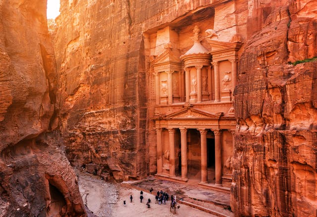 <p>British <a href="https://www.independent.co.uk/news/science/archaeology">archaeologists</a> have discovered a secret tomb below the<a href="https://www.independent.co.uk/topic/petra"> city of Petra </a>that is believed to have laid undisturbed for 2,000 years.</p>